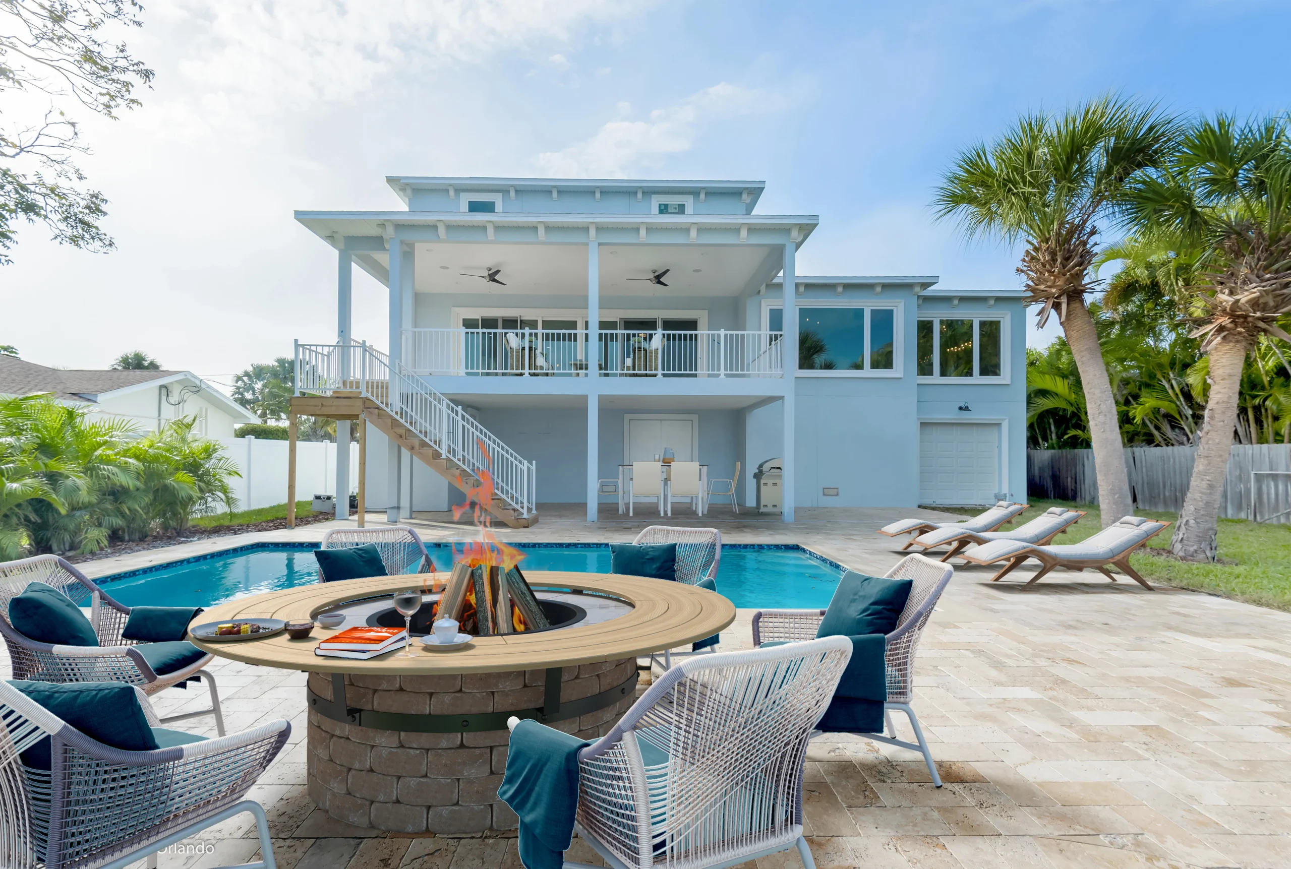 Thambnail-baystreet-beachhome